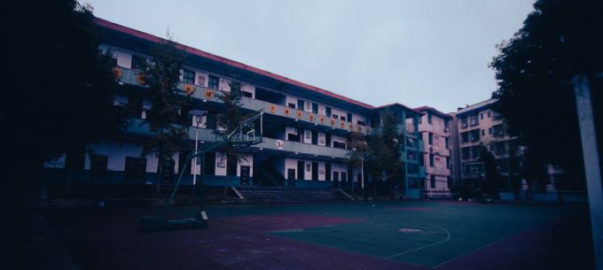 我站在这里